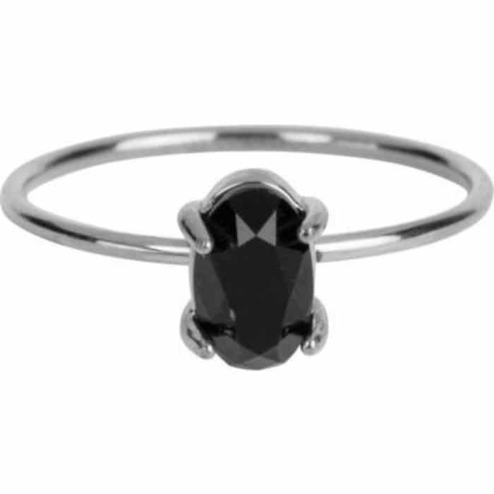 טבעת צ'רמינס כסף חלקה מבריקה עם אבן קריסטל גדולה שחורה